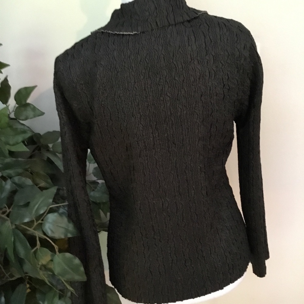 Pleats Collection Reversible Jacket. - image 5